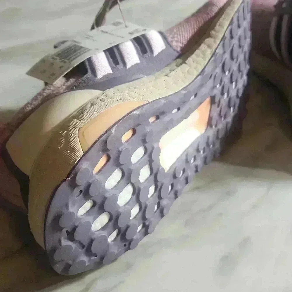 Adidas Ultraboost 1.0 Womens  size 8   running shoes NWT IN ORIGINAL BOX! - Picture 5 of 11